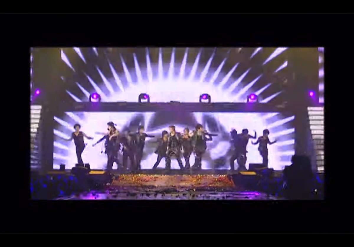 hellomemm's tweet image. จากคอนเสิร์ตภาพชัดประมาณ 144 สู่ความชัดระดับ 4K

เอสเจอยู่มาทุกยุคของจริงนะ 🥹💙

#SUPERSHOW8 #SUPERWEEK #SuperShowStreaming