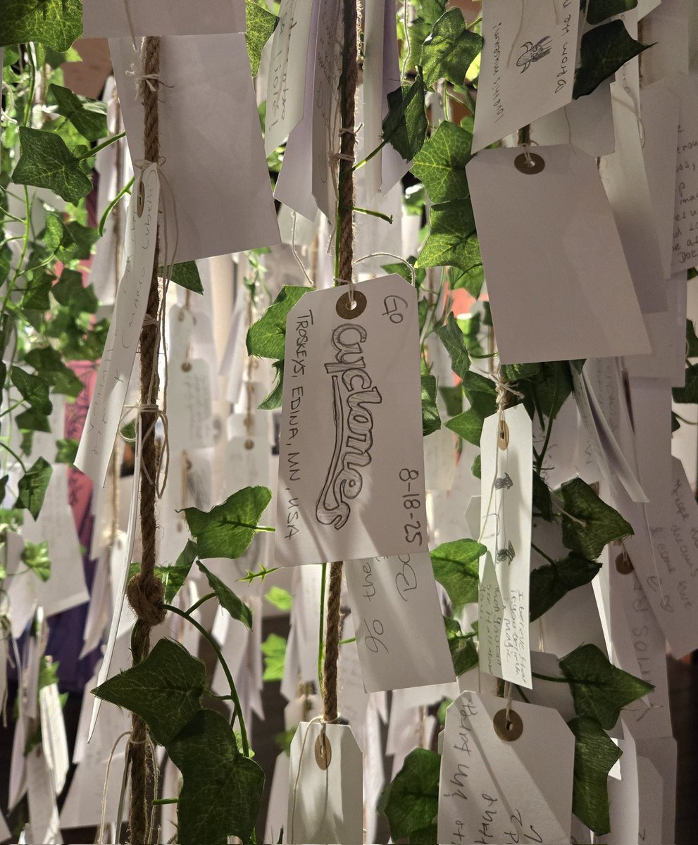 So <a href="/Dubliniaviking/">Dublinia</a> museum asks visitors to leave a note. We thought of the perfect one <a href="/cfbireland/">Aer Lingus College Football Classic</a>