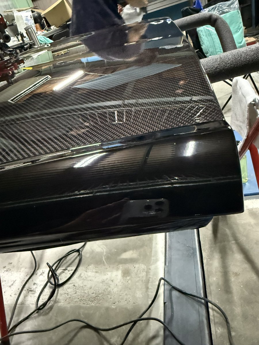 皆さんりゅーとさんにお願いすればカーボン傷も無かった事になります🥹
是非S.RFactoryへ！！！！！！