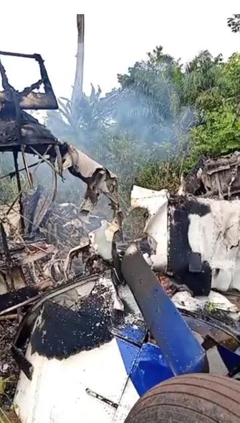 ivancp25's tweet photo. #AccidenteAéreo mortal de un avión #Antonov #AN2R (9S-GZP) en aproximación a la pista de Aeropuerto de #Kisingani, en la República Democrática del Congo 🇨🇬, a 34 Kms del aeropuerto. Despegó con 7 ocupantes desde #Lubutu. Vuelo ferry, realizado por #AirKasaï. 7 muertos. 16-08-25 https://t.co/KJbuXNPY3y