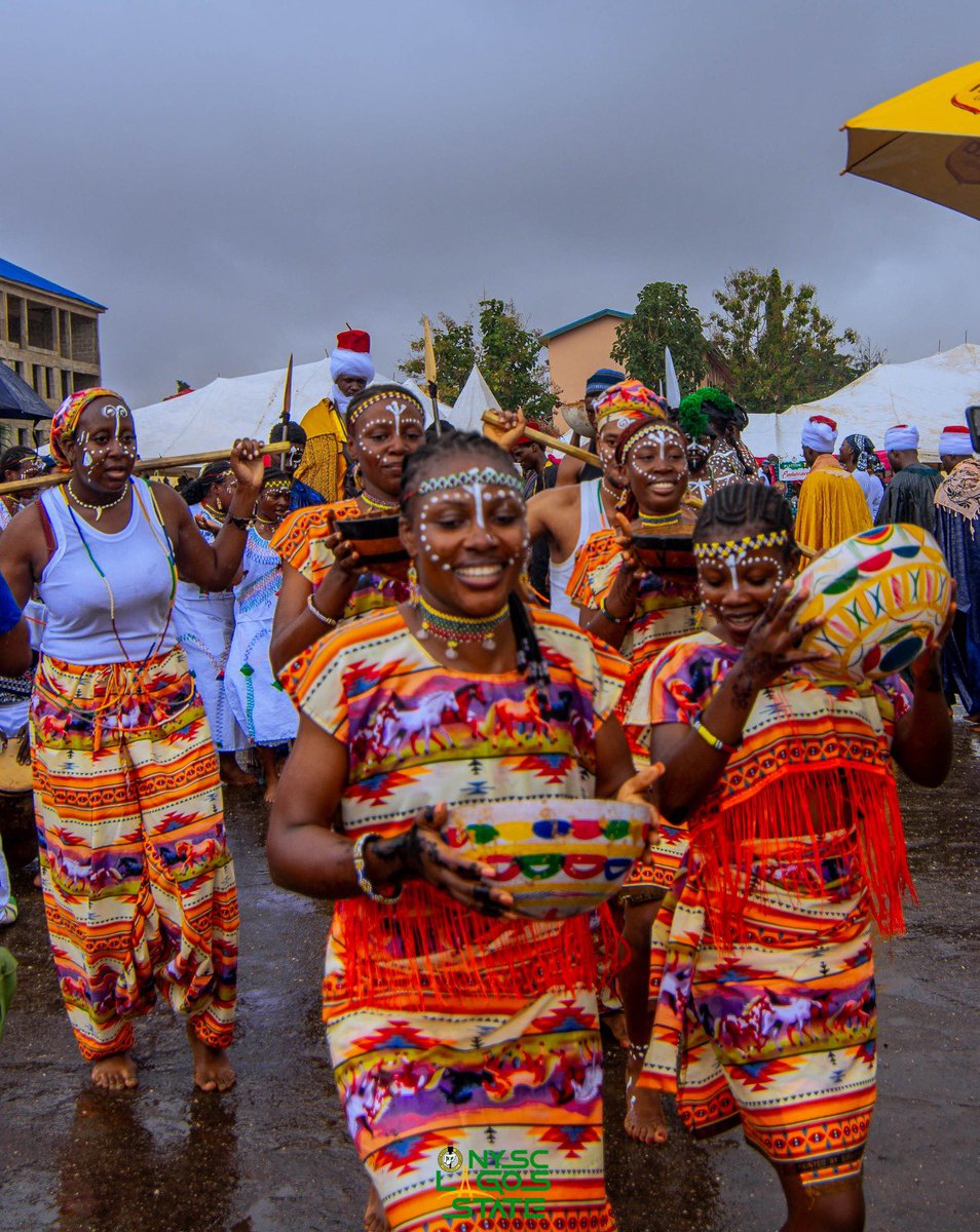 InsideNyscLag's tweet photo. A splash of color, dance &amp; heritage. Corps members at NYSC Lagos camp celebrated Nigeria’s unity &amp; culture at the vibrant carnival

#afterlagosnastilllagos #servicewithsauce #thisislagos #lagosnigeria #NYSC #Batch2025 #nysclagos https://t.co/w721VC1saU