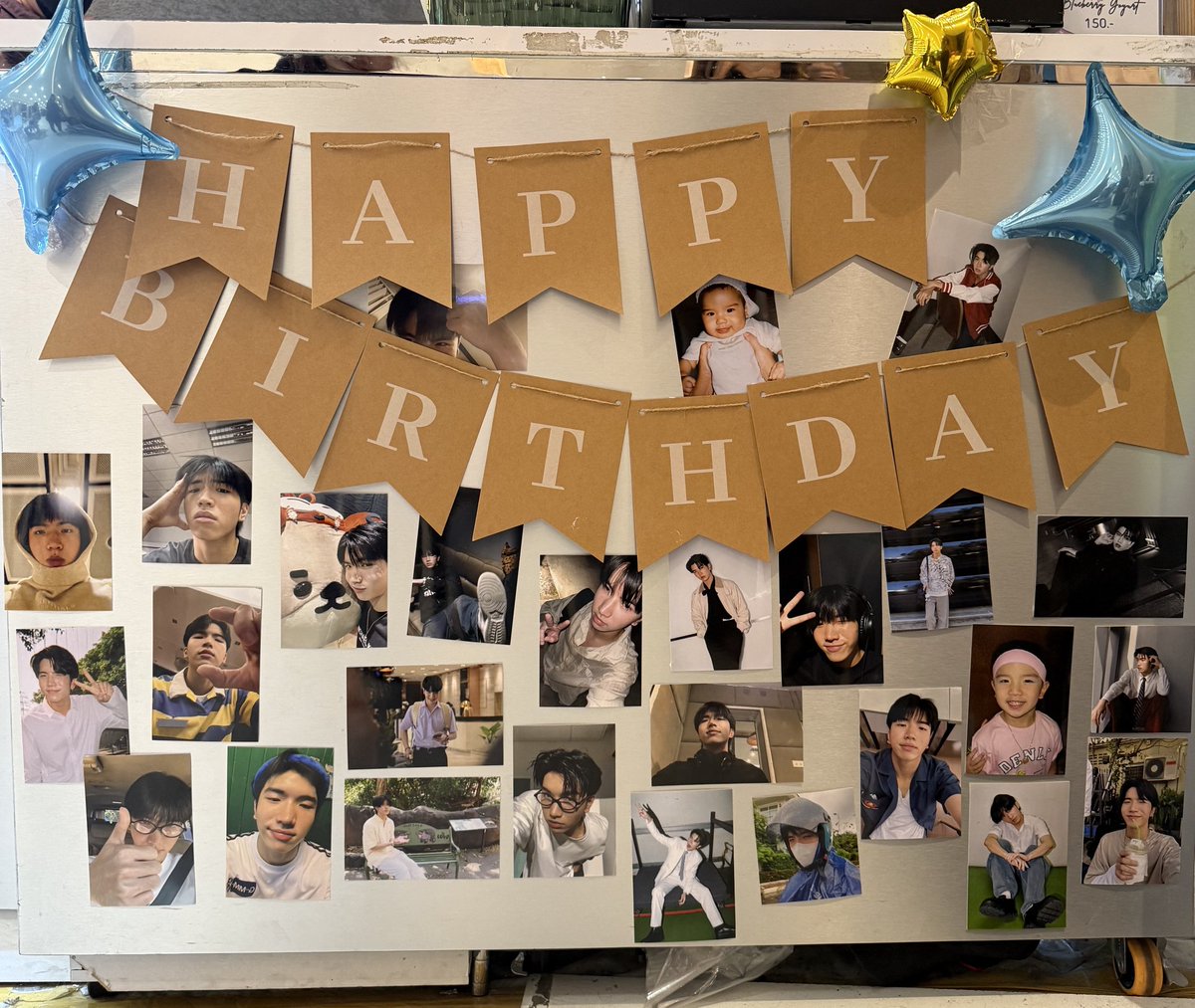 👾 #KEENKENOLEVEL20 ⁦🎮
บรรยากาศคาเฟ่ วันแรกค่ะ✨
ใครว่างสามารถแวะมาเก็บกันได้น้า

🗓️ 18-23 August 2025
⏰️ 09.00 - 18.00 
📍Location: <a href="/AsokeWow/">wow.asoke</a>

#KEENKENO  #HappyKeen20thBDayProject
❗ ของบนโต๊ะทั้งหมดเป็นทรัพย์สินส่วนตัวของทางผู้จัดสามารถหยิบถ่ายรูปได้🚫ห้ามนำกลับ🚫❗]