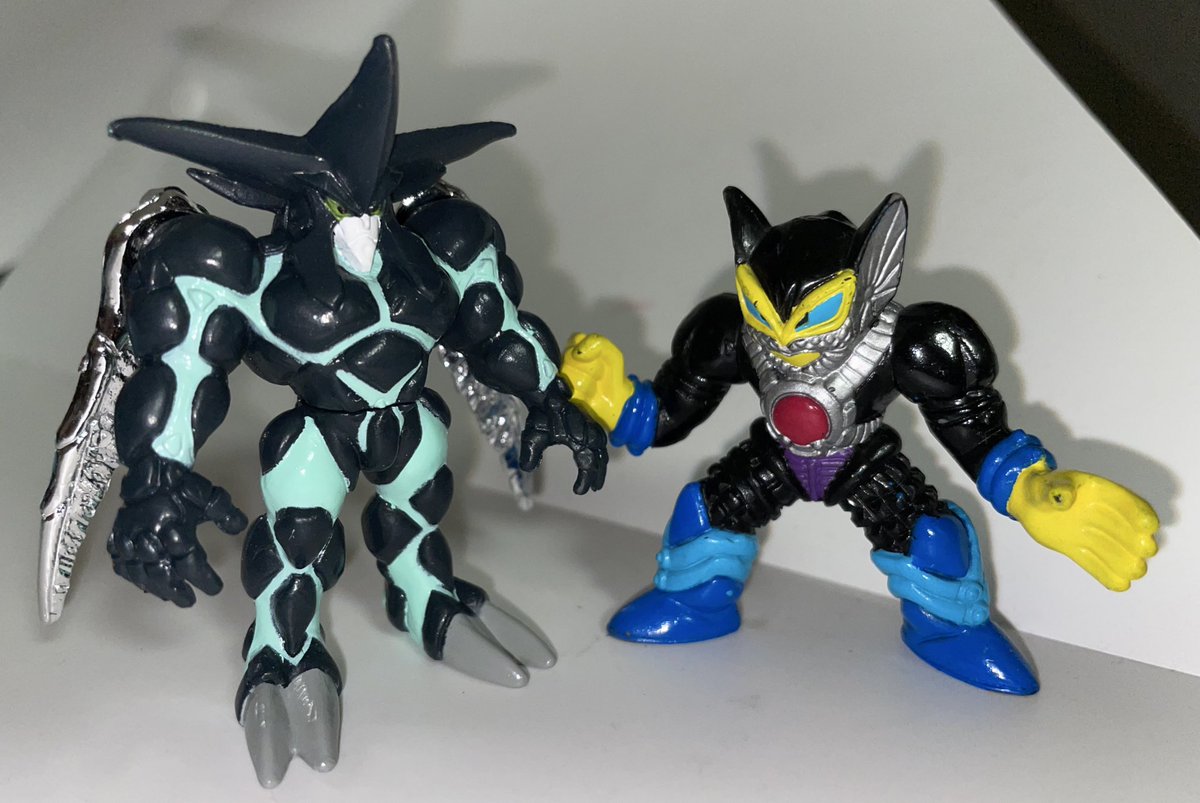 ウルトラマン超闘士激伝 彗星戦神ツイフォンで強化形態のスーパー 