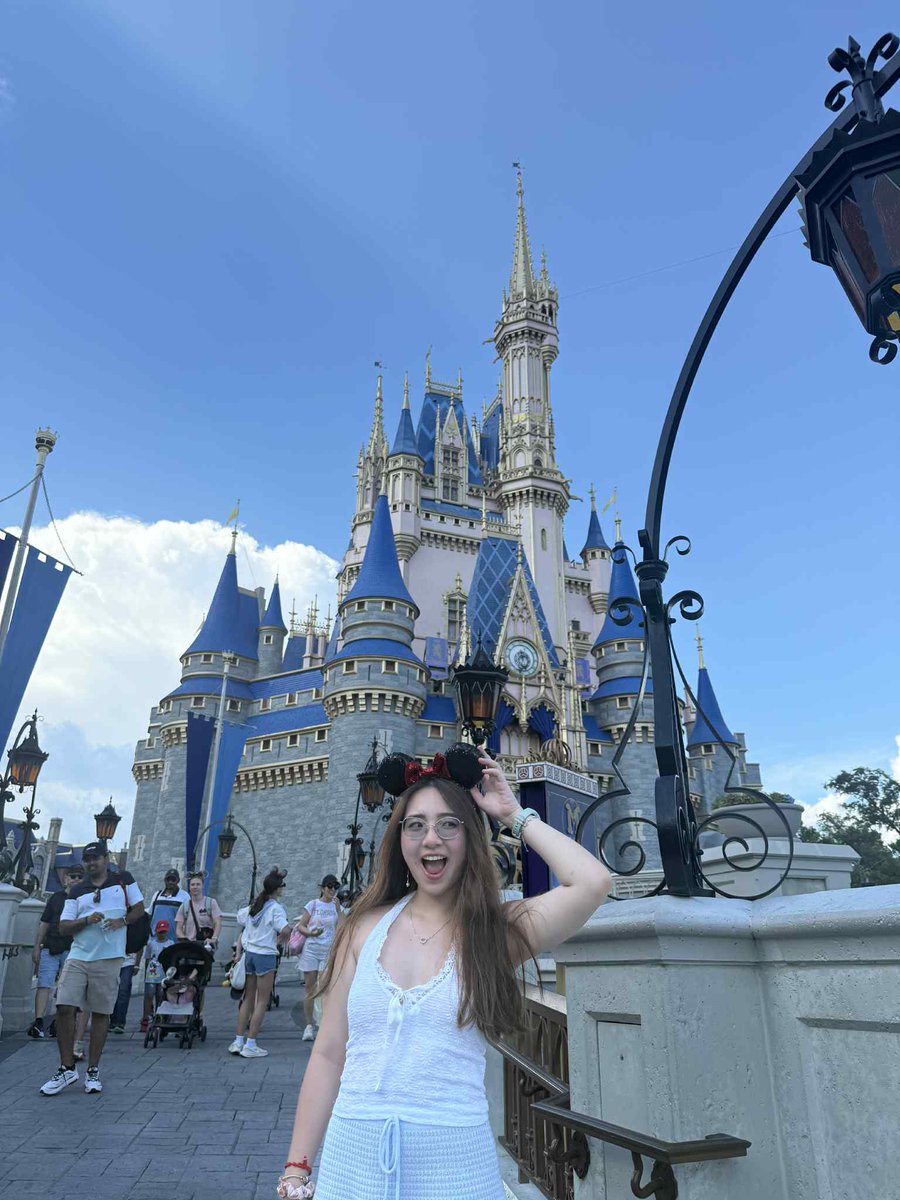 Vy Hoang tweet media