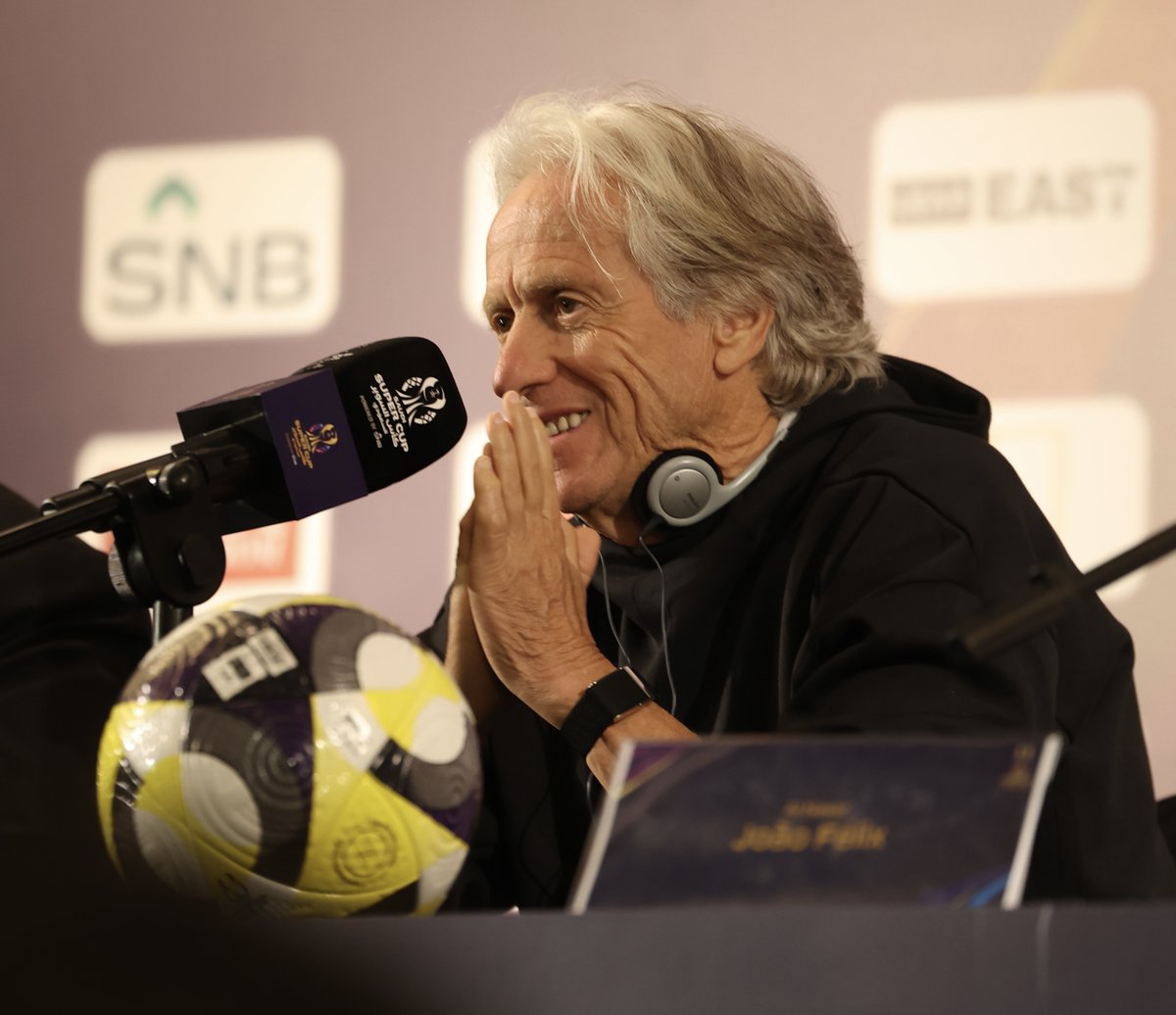 AlNassrFC's tweet image. " نثق في لاعبينا، و هدفنا تحقيق الفوز و التأهل "
 
في المؤتمر الصحفي لمواجهة الغد 
السيد جيسوس يتحدّث🎙️
#النصر_الاتحاد | #النصر_في_هونغ_كونغ