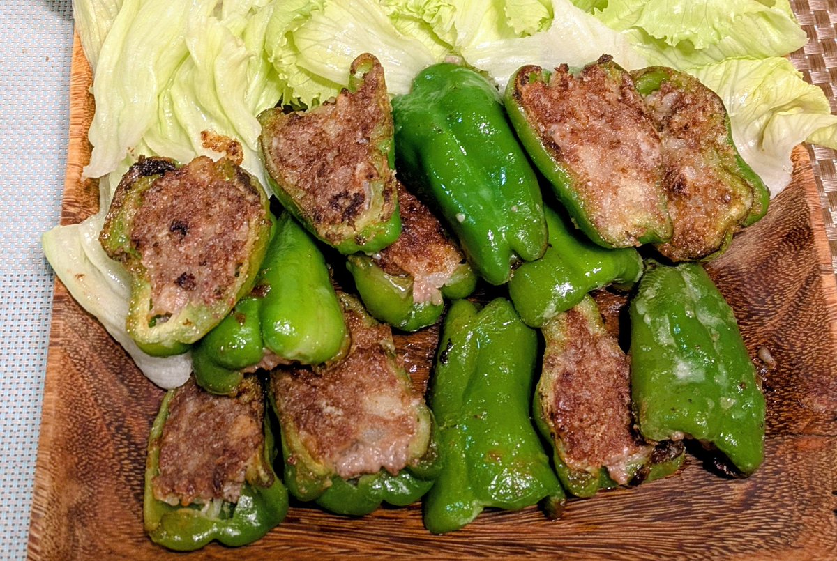 今夜はぴーの肉詰めです☆