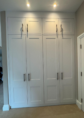 Nothing makes us prouder than seeing our products installed with precision and flair 🥰

Revelle Interiors has done a fantastic job with this installation of the Bella Tullymore Porcelain White wardrobes, transforming the space with elegance and functionality ✨