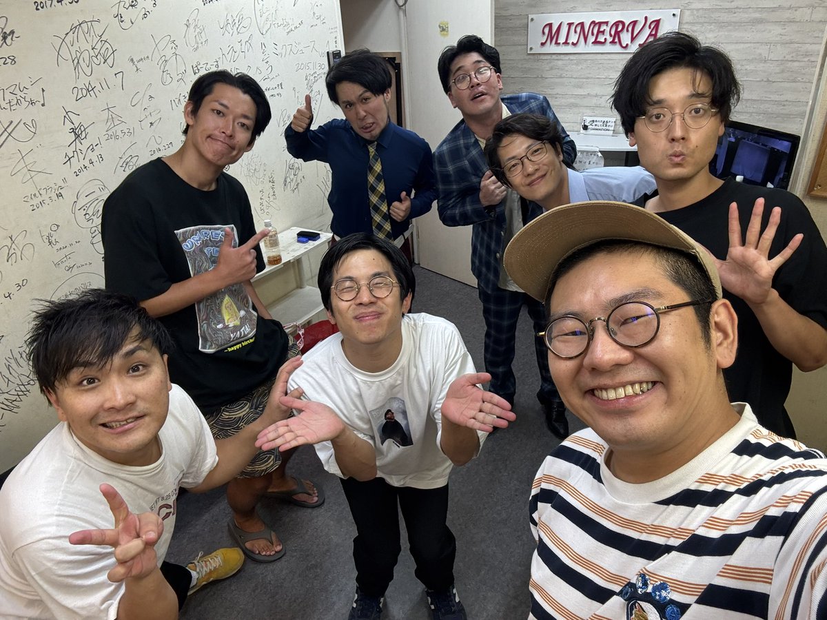 puripurisho's tweet image. 新ネタありがとうございました‼︎
最高の時間をありがとうございました👍
ゲスト青色1号さん、こたけ正義感
ありがとうございました!!!
マグマとビームもいつもありがとう!!!!
