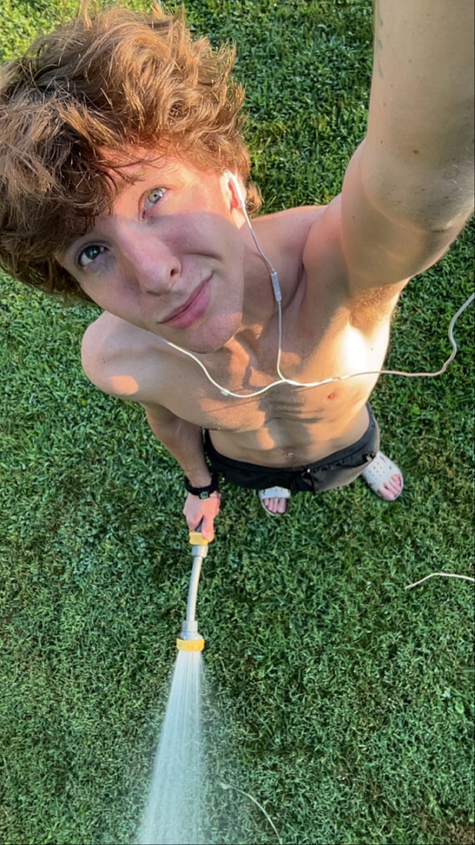 Jaxon Mouser (@jaxon_mouser) on Twitter photo 