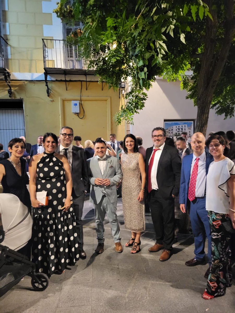 Oscar Borrell (@borrellmorant) on Twitter photo 🫶Ressaca emocional en un gran dia de FestesMiC25.
🫂Esmorzar de la llàgrima i presentació-pregó dels càrrecs 2025.
😍Possiblement dels dies més emocionants que ens donarà la festa i que estem vivint a Ontinyent.
🗣Amb pregó de <a href="/marcosmorau/">Marcos Moraukowshka</a> ressaltant la importància de la vida. 🫶Ressaca emocional en un gran dia de FestesMiC25.
🫂Esmorzar de la llàgrima i presentació-pregó dels càrrecs 2025.
😍Possiblement dels dies més emocionants que ens donarà la festa i que estem vivint a Ontinyent.
🗣Amb pregó de <a href="/marcosmorau/">Marcos Moraukowshka</a> ressaltant la importància de la vida.
