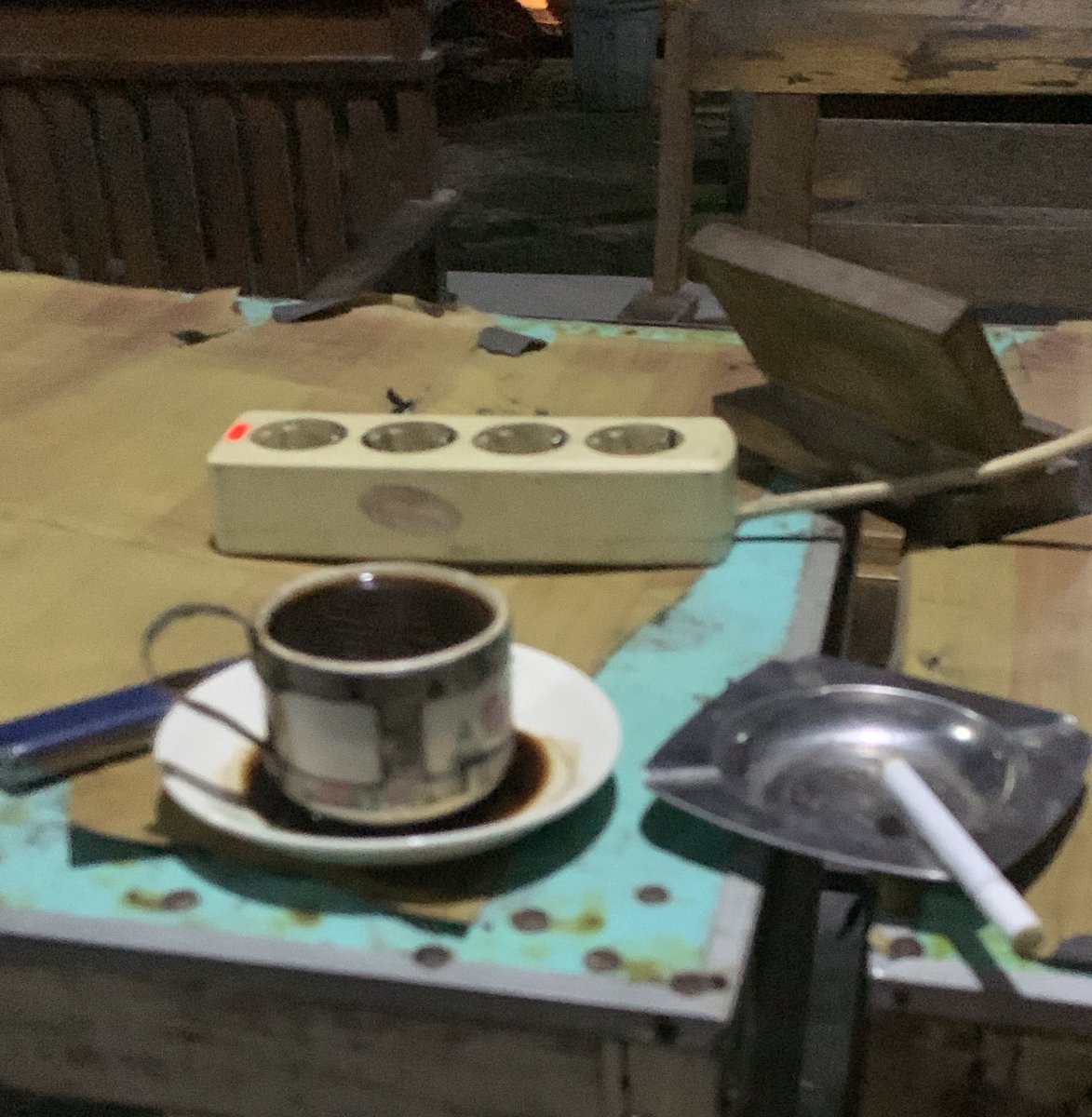 cawetpresidenmu's tweet image. ra biso yen kudu koyo uwong uwong #asor #wongalit