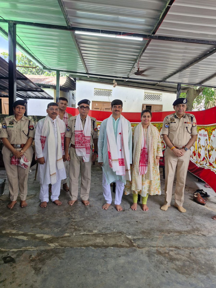 AproHq's tweet photo. Grateful for the gracious presence of IGP(C) Shri Akhilesh Singh, IPS &amp; Madam, DP(C) Shri Prasanta Saikia, SSP(C)s Shri Chittaranjan Ojah &amp; Biraj Das, and ASP(C) Angshumi Sarma at today’s event at APRO Naamghar, organized by the devotees. @assampolice @HardiSpeaks @akhilesh03ips https://t.co/Z04d2N8AWA