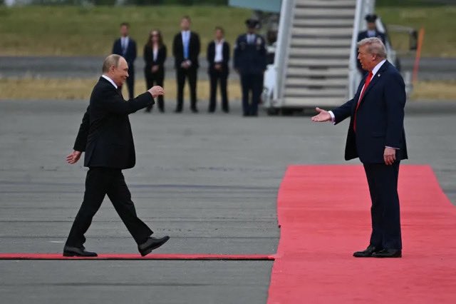 Donald Trump's leadership on Ukraine explained:

- November: "I will end the war within 24 hours of becoming President"

- Friday: "I will walk out of meeting with Putin if a ceasefire isn't agreed"

- Today: "Actually, its up to Zelensky to end the war"