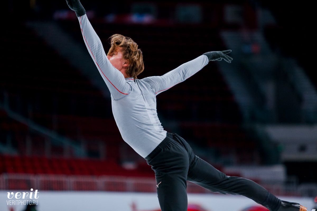 veritphoto's tweet photo. Deniss in practice 🩶 Cup of China 2024
#GPCOC #DenissVasiljevs https://t.co/5clArP0L0G