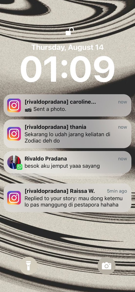 indy ✭ tweet media