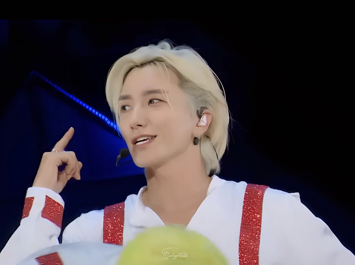 starlighteuk's tweet photo. he’s so effortlessly beautiful 💖 https://t.co/C7NsUaDNWt