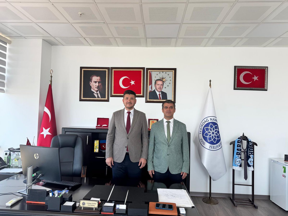 Namık Kemal Üniversitesi Genel Sekreterliği görevine atanan kıymetli kardeşimiz Gökhan Saygı’yı ziyaret ettik. Kendisine nazik ev sahipliği için teşekkür ediyoruz.

Yeni görevinde üstün başarılar diliyor, şehrimize ve üniversitemize hayırlı hizmetler getirmesini temenni ediyoruz.