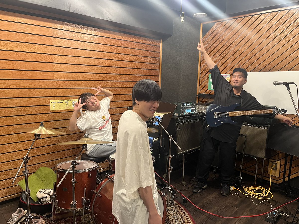 スタジオでした😌