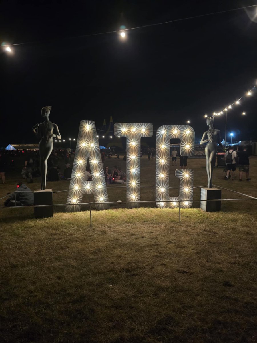 Chris Hardy Art & Design tweet media