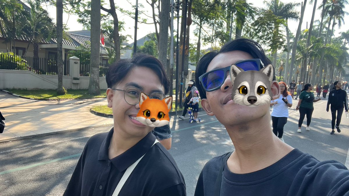 babyptr__'s tweet photo. Habis CFD lanjut nongkii☕️🍵
@everythinggg08 
.
.
#malang #batu #nongki https://t.co/tKcU1nsWEq