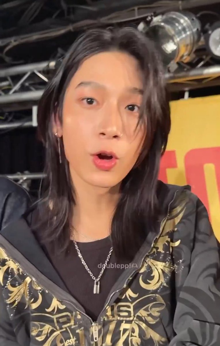 kh1ovele's tweet photo. น้องเน็กซ์สวยมาก 😭 https://t.co/tSExn3P3Vu
