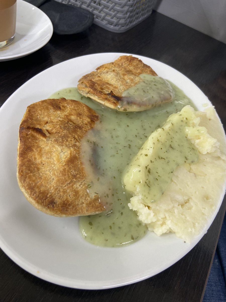 Arments pie and mash at caffe cinos Mondays and Tuesdays 🤩