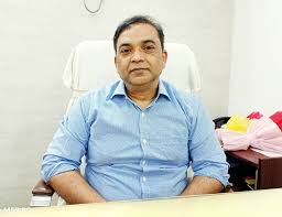 #Ghaziabad 
जीडीए के अपर सचिव प्रदीप सिंह को कार्यालय में बैठे आया हार्ट अटैक, गंभीर हालत में यशोदा हॉस्पिटल में भर्ती कराया गया, अचानक हालत बिगड़ने पर कराया गया एडमिट। 
<a href="/gdagzb/">GDA Ghaziabad</a> <a href="/UPGovt/">Government of UP</a>