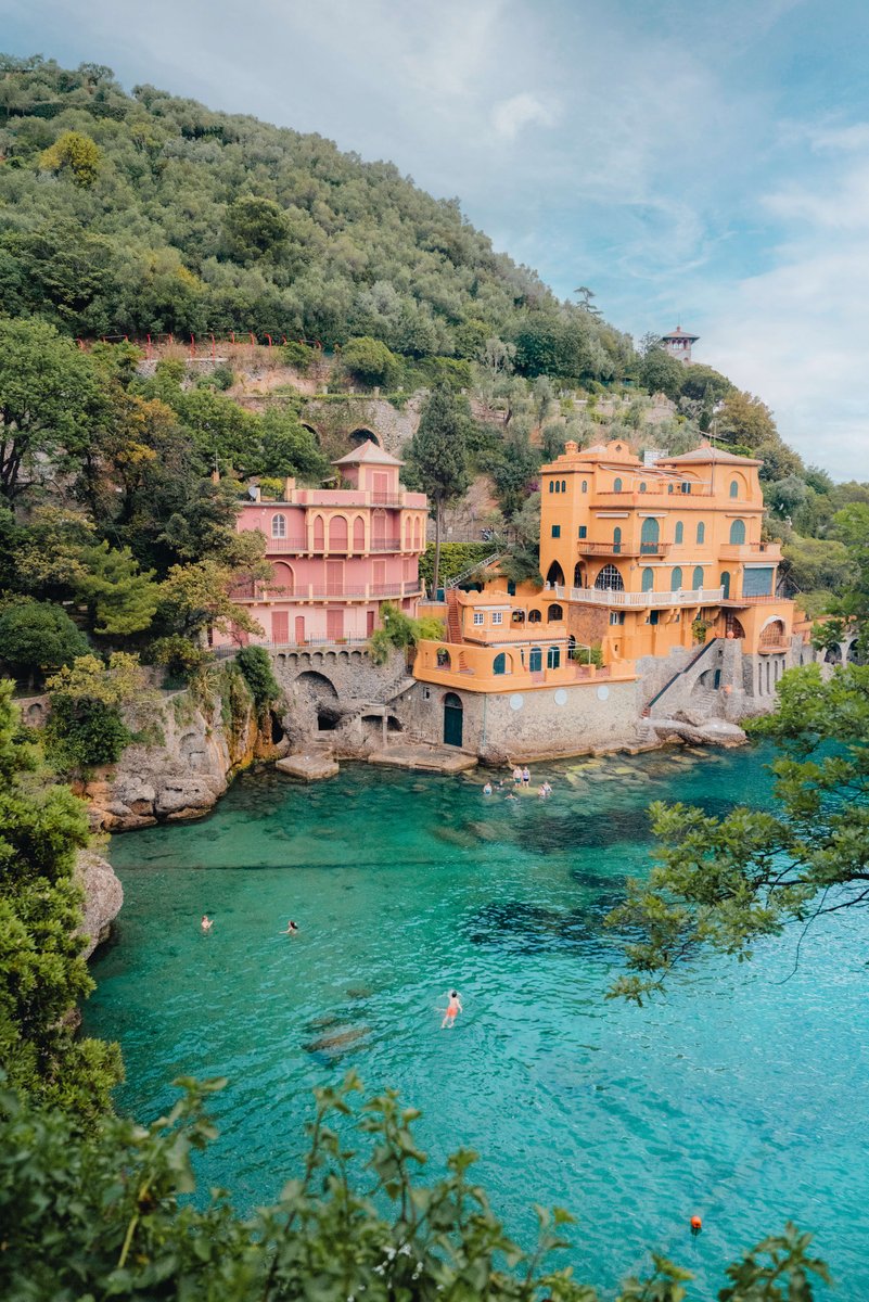 Postcards from: Portofino 💌

You could be exploring this beautiful destination with Celebrity Cruises! Curious to know more? Contact me today! 🛳 ✈️