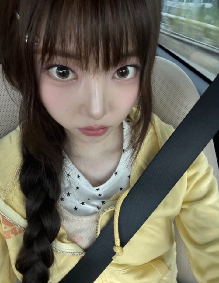 [DAY OFF] 250818

🐱: Make sure to hide🐥

#YOUNGSEO #영서 
#ALLDAYPROJECT #올데이프로젝트