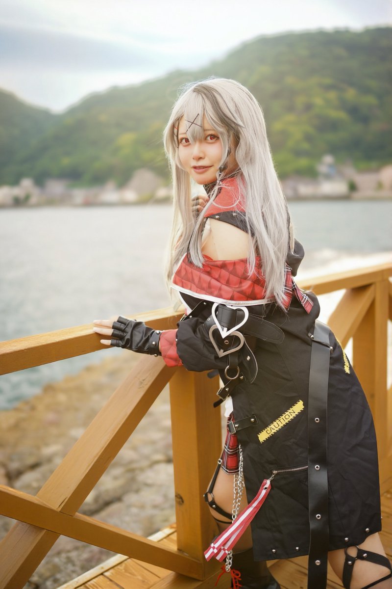 0603panini's tweet photo. 沙花叉クロヱ🎣/Cosplay

海に飛び込む……？

 #さかまた飼育日記  #またまたさかまた https://t.co/p9ewhftPkr