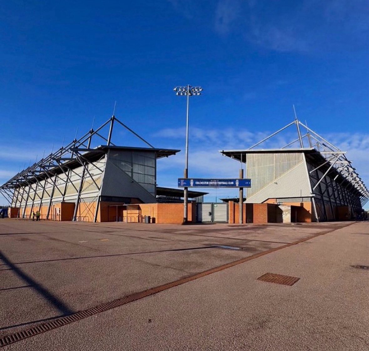 The Magnet Pub (@themagnetpub) on Twitter photo Football Opening Hours ⚽️
We will be OPEN before tomorrow night's game for Colchester United🍻
<a href="/ColU_Official/">Colchester United FC</a> V <a href="/CambridgeUtdFC/">Cambridge United FC</a>
Away fans that have travelled to Colchester are welcome🤝
#MagnetMicropub #ColchesterPub #ColU #ColchesterUnited #CambridgeUnited #CamUTD #MicroPub Football Opening Hours ⚽️
We will be OPEN before tomorrow night's game for Colchester United🍻
<a href="/ColU_Official/">Colchester United FC</a> V <a href="/CambridgeUtdFC/">Cambridge United FC</a>
Away fans that have travelled to Colchester are welcome🤝
#MagnetMicropub #ColchesterPub #ColU #ColchesterUnited #CambridgeUnited #CamUTD #MicroPub