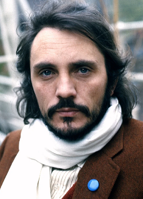 Actor Terence Stamp,  face of the Swinging Sixties, a star of Billy Budd, Far From the Madding Crowd, Poor Cow and later Superman and Priscilla Queen of the Desert has died. An intense and troubled Cancer, he had great talent and a self-destructive streak.
star4cast.com/terence-stamp-…