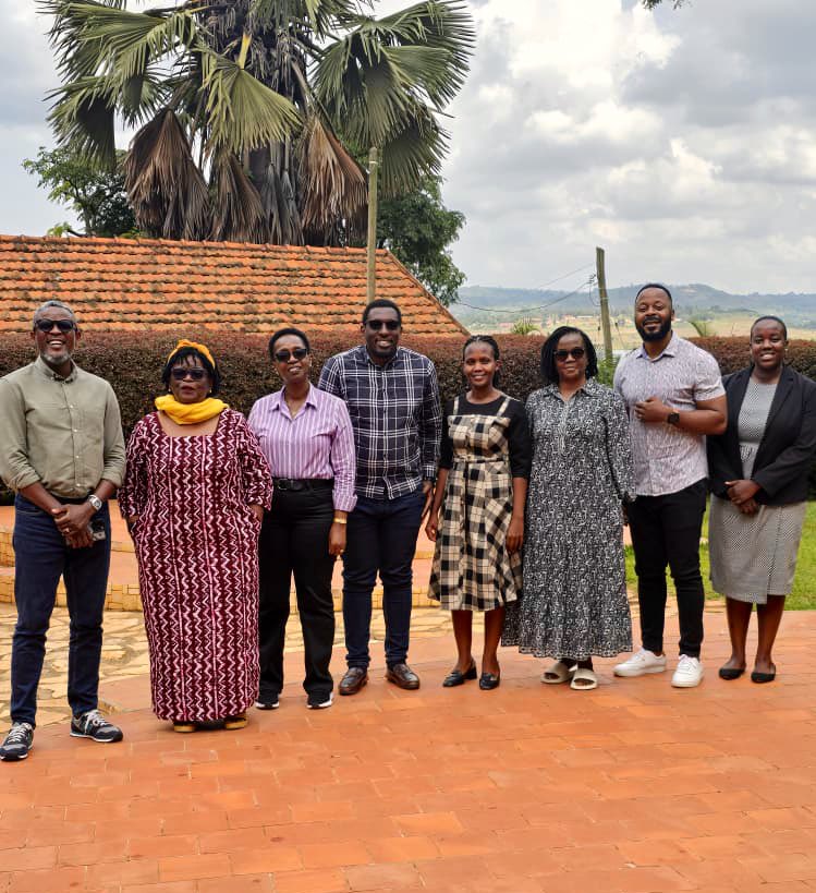 Last week I was honored to hand over the Chairmanship of the <a href="/TEACH4UG/">Teach For Uganda</a> board to my brother Ivan Senfuma. I am grateful for the last 3 years in which I was able to serve with joy and honor. I look forward to supporting the organization’s work as an ordinary board member. 
<a href="/MBwisho/">Michael Bwisho</a>