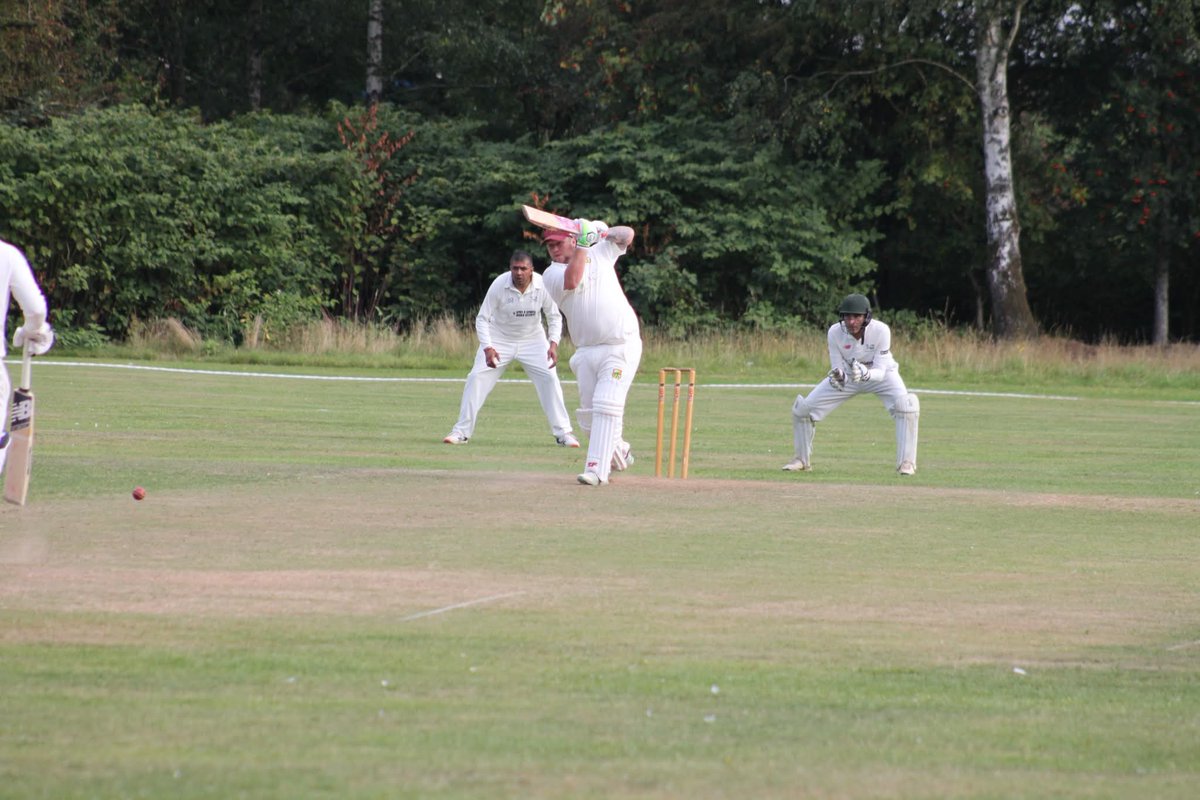 DMozphotos's tweet photo. Saturday's photos from @BoltonIndiansCC v @ELPMCC 2's

https://t.co/nb8GquHzYC https://t.co/PN2wkq5Dav