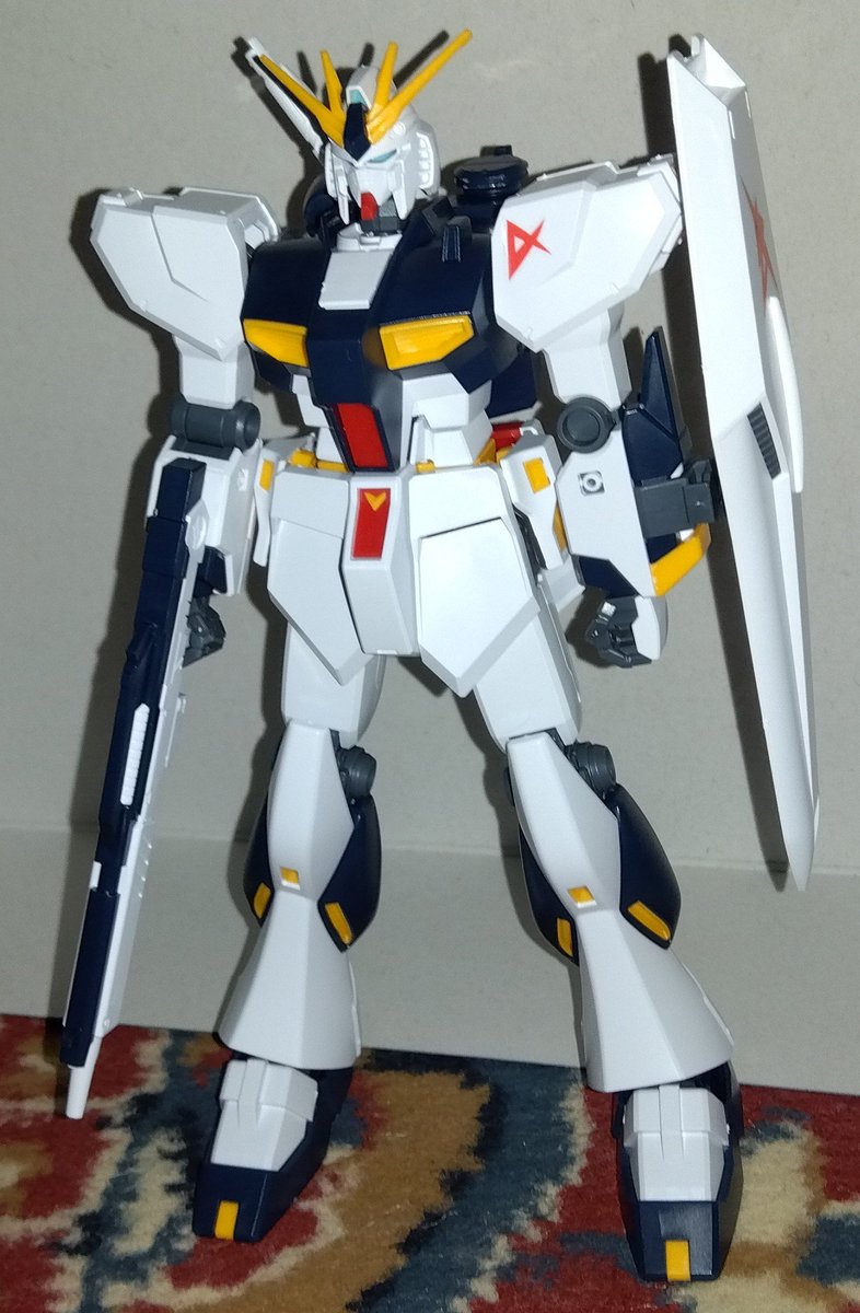 でけたぁ
デケェ
#ガンプラ
#νガンダム
#ニューガンダム
#エントリーグレード