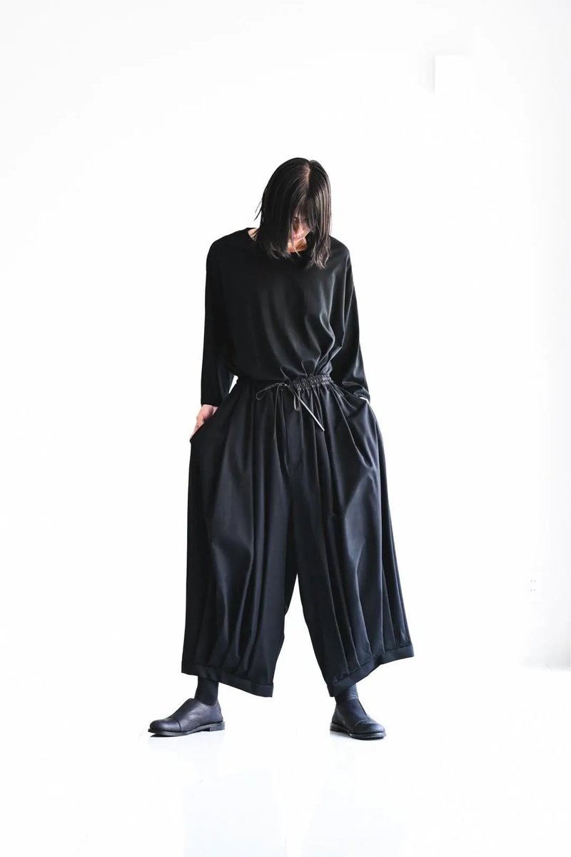 パンツ BISHOOL Wool Gabardine Kung-Fu Pants BISHOOL] Wool Gabardine Pumpkin Drape Pants BISHOOLがこれ