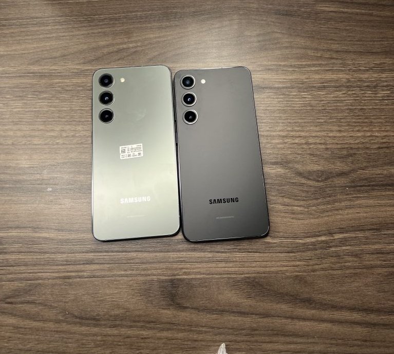 ThePlugNG_'s tweet photo. Level up your vibe with a Samsung ❤️
Smooth design. Power-packed performance.
S20 || 128gb || 270k
S22 || 128gb || 450k
S23 || 128gb || 580k
S23 Ultra || 256gb || 910k
Get yours today!!🚀
#Samsung #ThePlugNG https://t.co/SmczCm2fR4