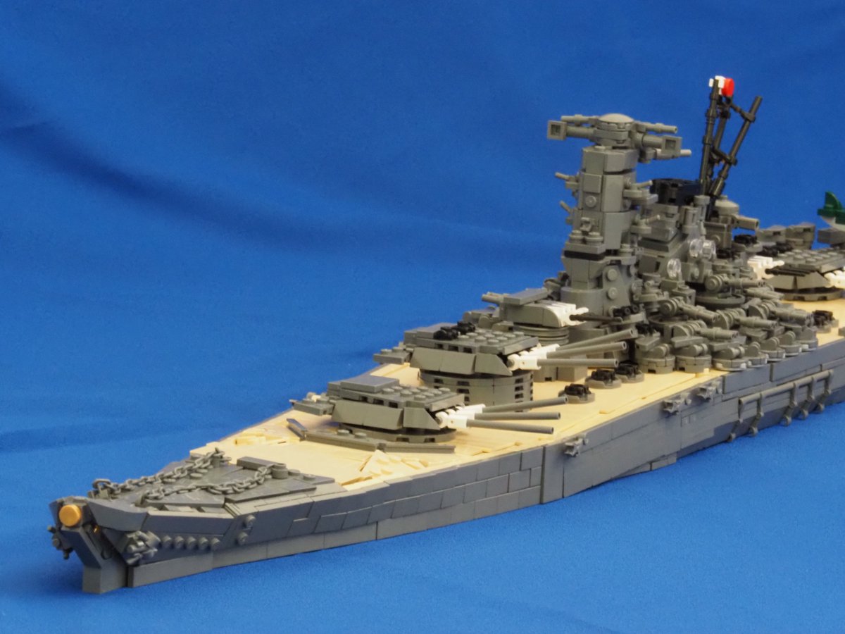 レゴで史上最大の戦艦「大和」を製作しました！
カッコいい写真と解説を載せておくので是非リプ欄も見ていただければ🙏
＃レゴ　＃レゴ艦船　＃戦艦大和
