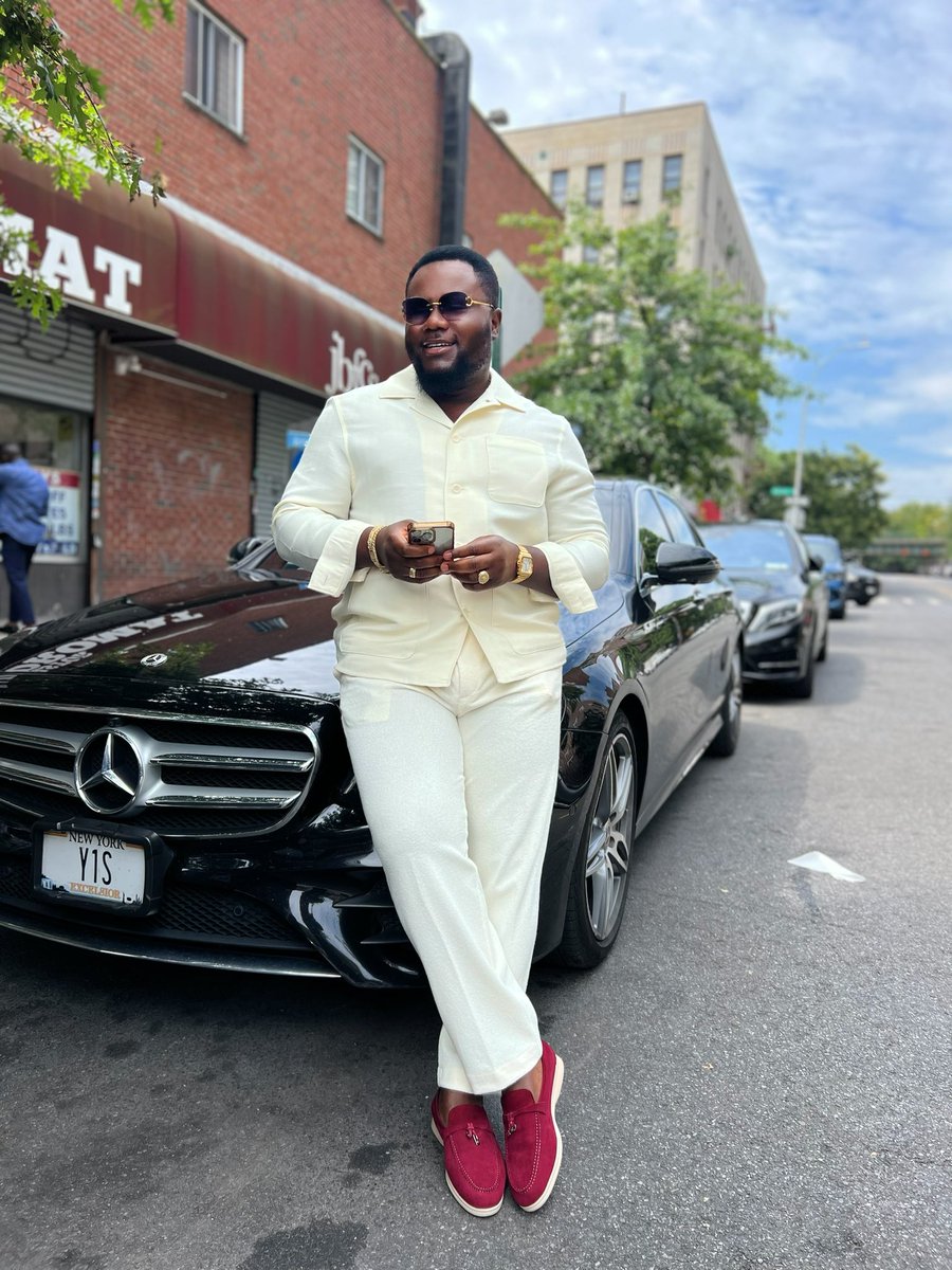 Make the most of today, and let tomorrow take care of itself.Wishing you a week filled with grace and blessings.
God is the answer.