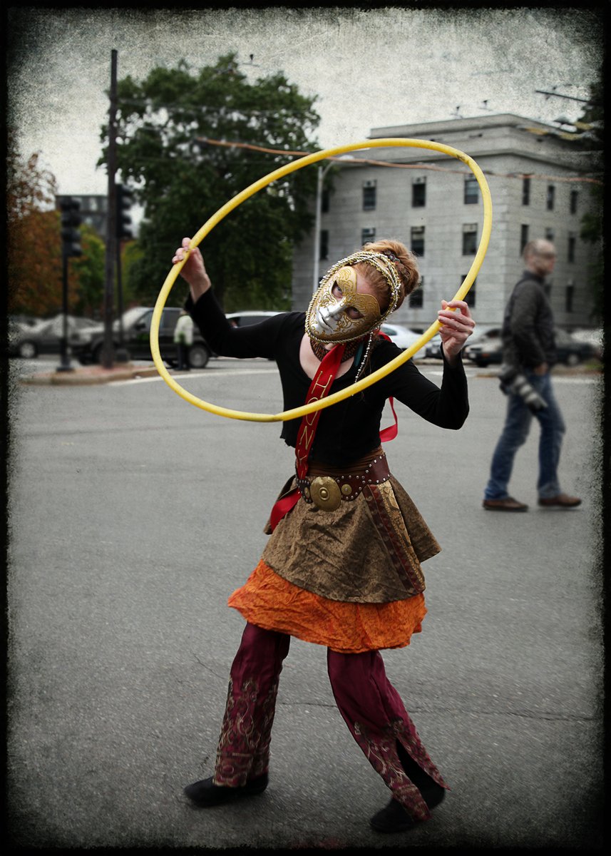 paulsportrait's tweet photo. #HulaHoop girl at a past #HonkFest #CambMA https://t.co/K0lTqcnG1d