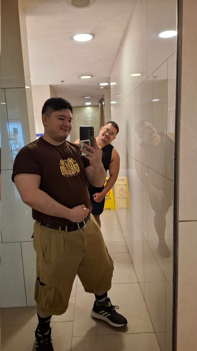 tjthelocalweeb's tweet photo. A wild @bitchmenot appears https://t.co/PFT8o3vxww