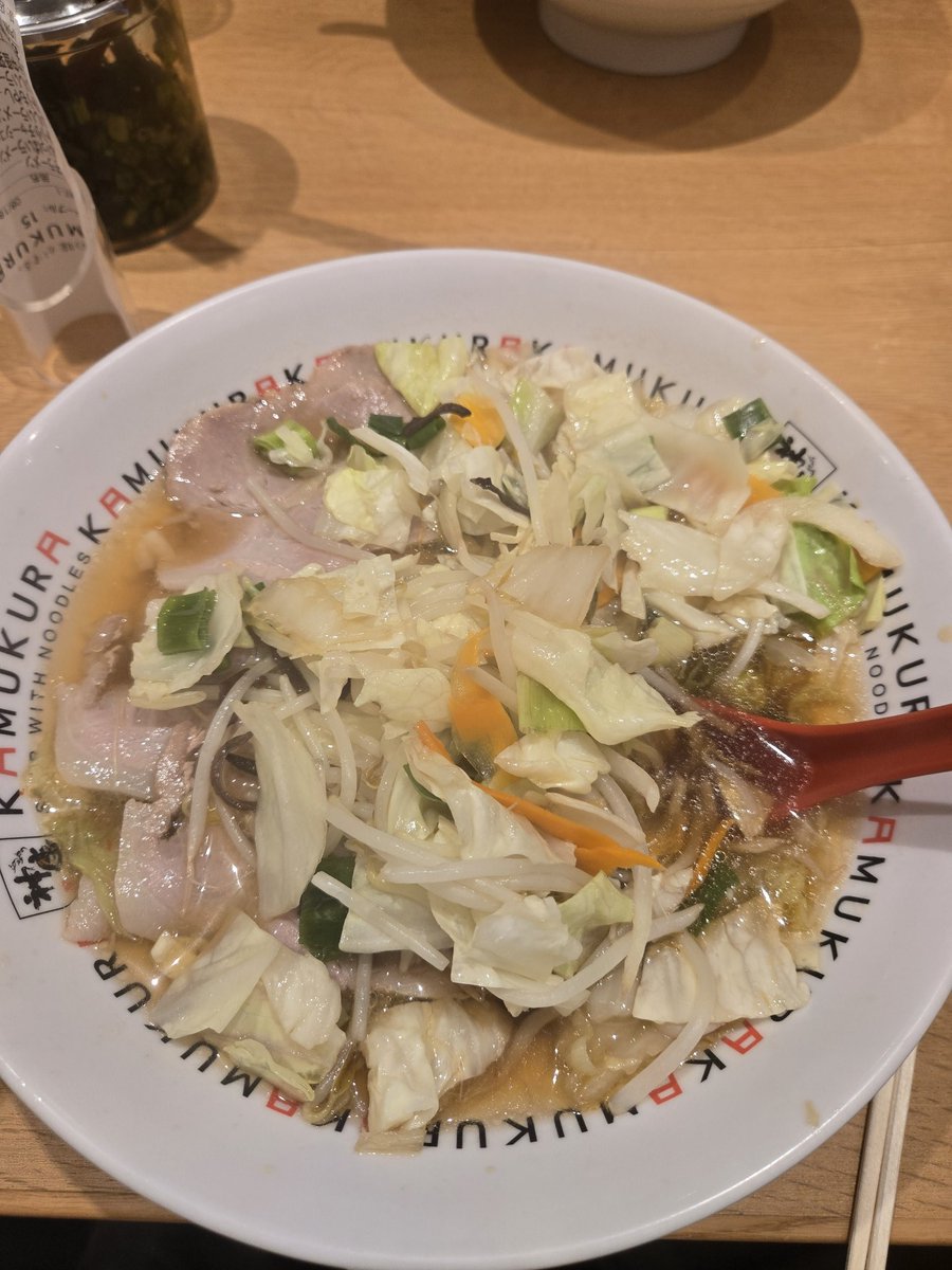 SMC_BUHIT's tweet photo. Day 1. 道頓堀で焼肉とラーメン、抹茶アイスクリームをいただきました。 本当においしいです。😃 https://t.co/XvDdSMADsT
