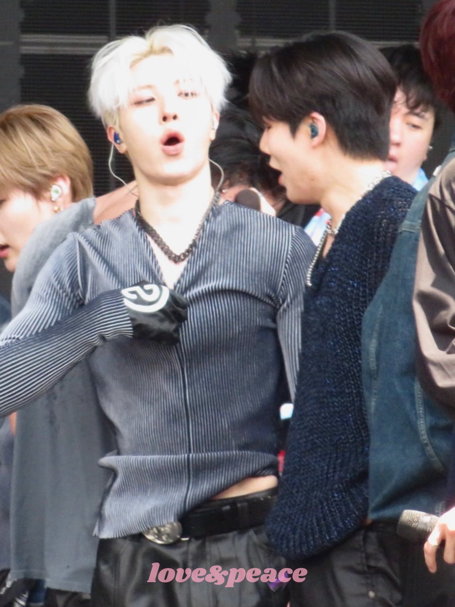뀨랑카우 tweet media