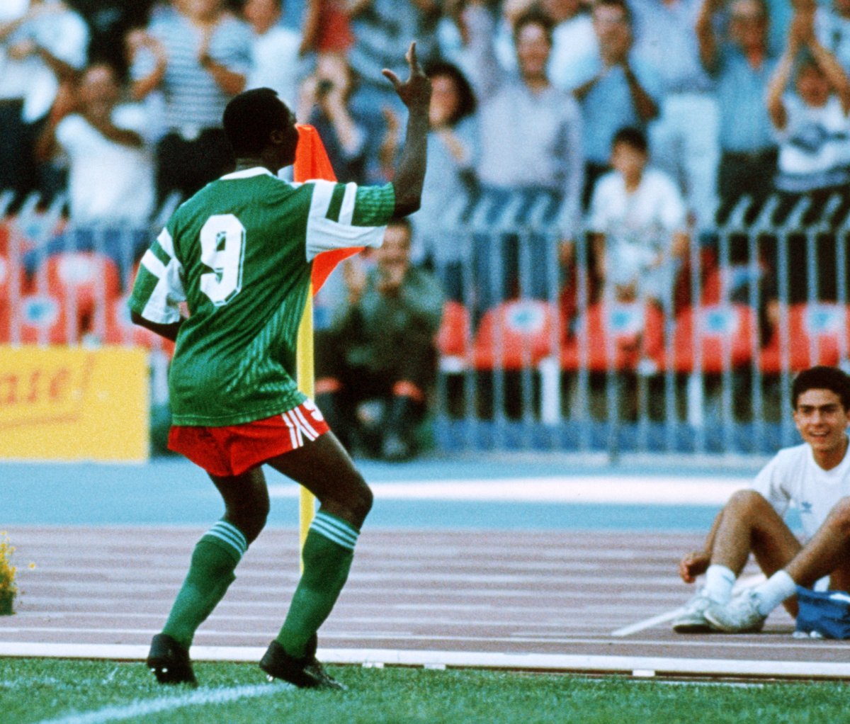 90sfootball's tweet image. Roger Milla, Italia '90.