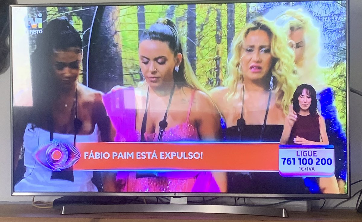 calarmenunca's tweet photo. A sonsa da Jessica ficou viúva mais uma vez 🤦♀️🤣🤣… mais uma vez o papel de vítima e as amiguinhas a passar o pelo! 👏🏻👏🏻#bbtvi #bbvtvi #sstvi https://t.co/DJdbeO2Pl1