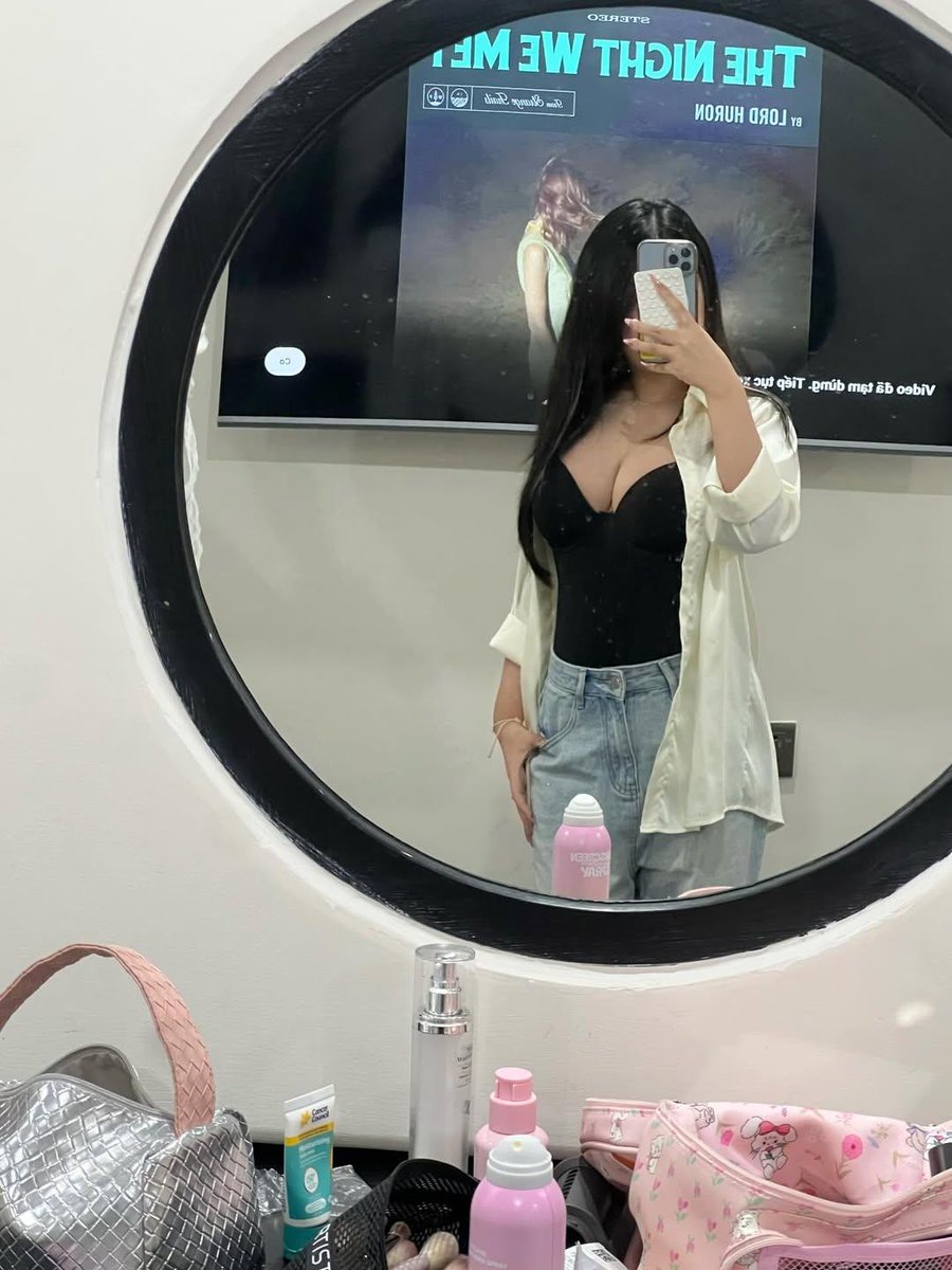 địt lúc bốn anhh tweet media