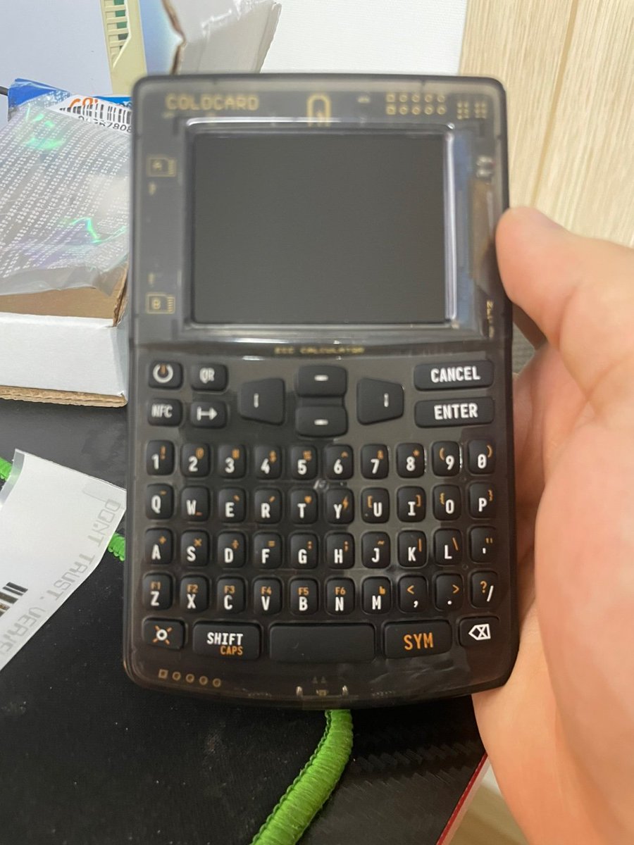 콜카Q 사용법 읽히는중 넌척쓰고 bbqr로 서명해서 비트코인 보냈는데 여기서 뭘 더해볼까요?