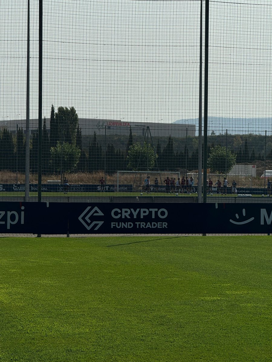 David Viedma | CMO (@mrdakocft) on Twitter photo On the field they train for 90 minutes. โฝ๏ธ
On the charts, we train for a lifetime. ๐
Training day with <a href="/Osasuna/">C. A. OSASUNA</a>, mindset is everything. ๐ด On the field they train for 90 minutes. โฝ๏ธ
On the charts, we train for a lifetime. ๐
Training day with <a href="/Osasuna/">C. A. OSASUNA</a>, mindset is everything. ๐ด