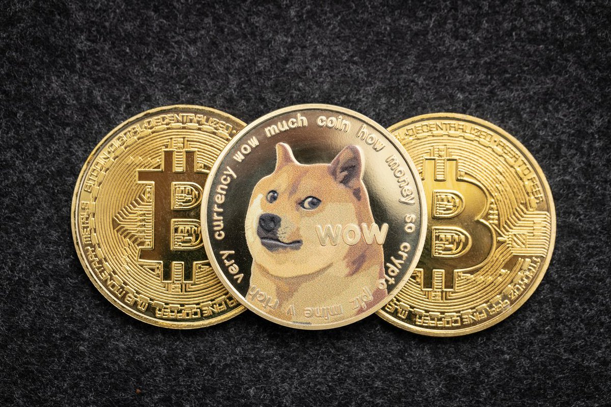 Consolidatie als springplank voor volgende opleving Dogecoin. De altcoinmarkt veert de laatste tijd op en ook Dogecoin laat zich niet onbetuigd. Na een sterke opleving is de koers even tot rust gekomen, maar het technische plaatje blijft positief. tostrams.nl/Artikel/829982…