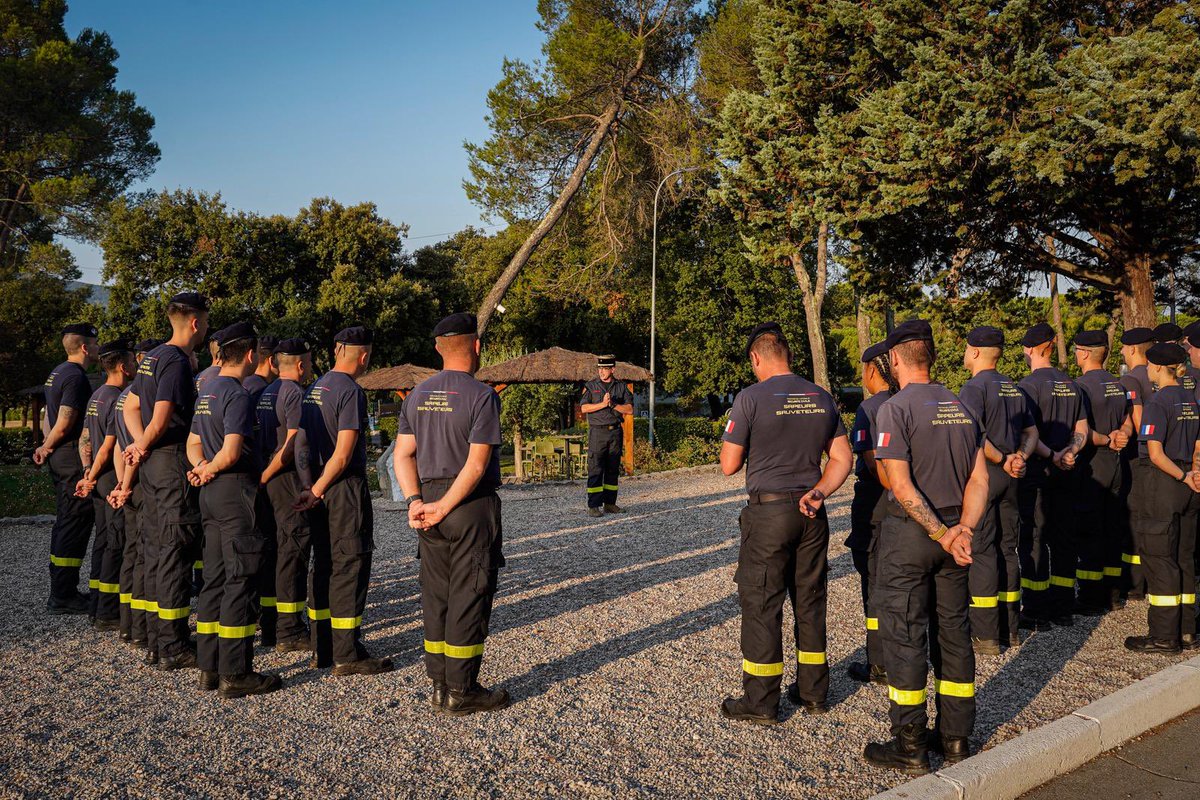 DG_SecCivile's tweet image. L&apos;Espagne est toujours confrontée à la terrible violence des incendies : la Sécurité civile réaffirme sa solidarité indéfectible et a déployé des moyens humains et matériels afin de renforcer l’action des forces de secours locales et européennes déjà engagées sur le terrain.…